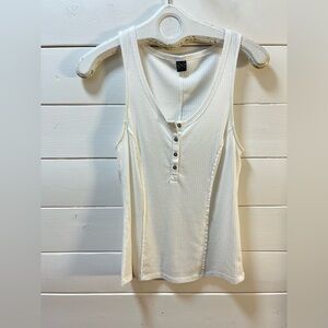GENTLE FAWN – White Ribbed Tank Top (Size M)